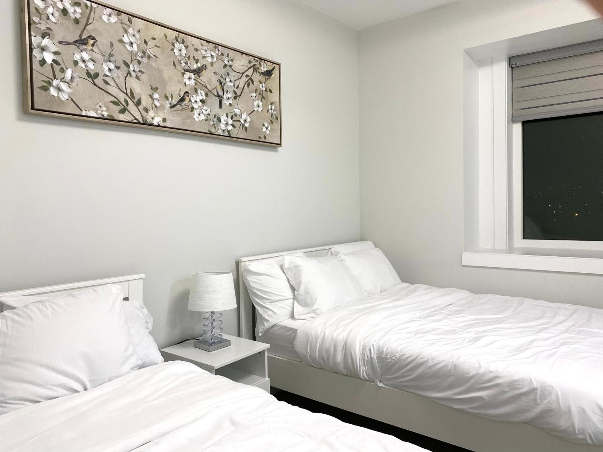 דירות וונקובר Modern And New House Near Pne With Big Garden And Free Parking מראה חיצוני תמונה