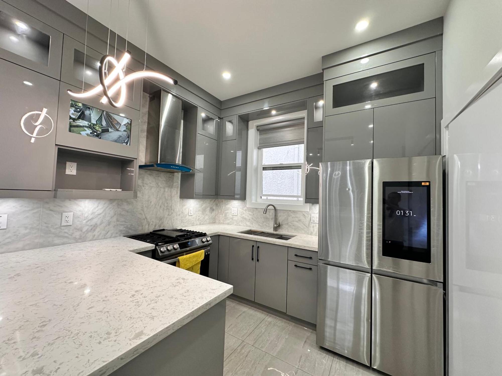דירות וונקובר Modern And New House Near Pne With Big Garden And Free Parking מראה חיצוני תמונה